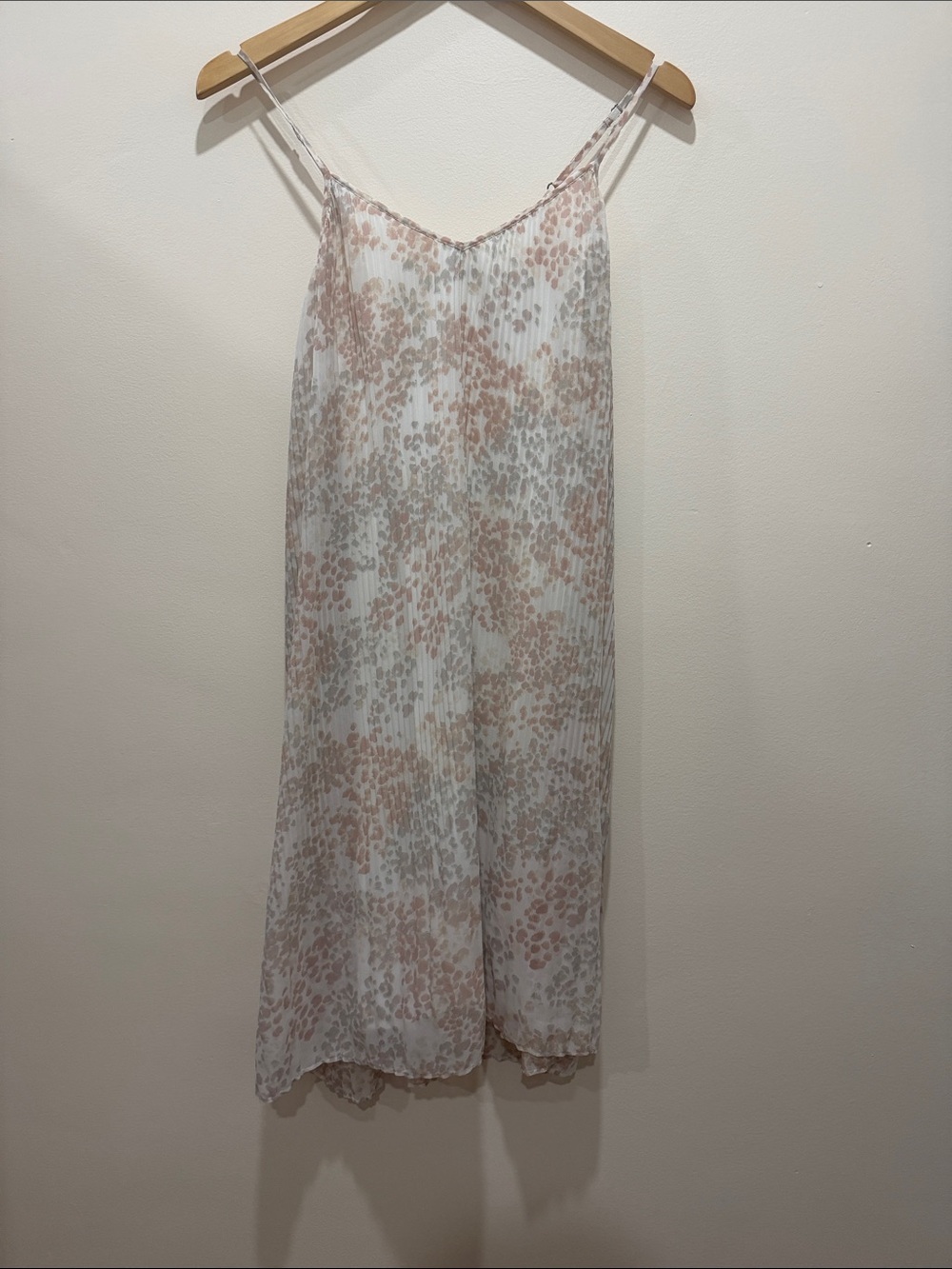 Abercrombie & Fitch Pleated Floral-Print Slip Dress in White, Grey and Blush